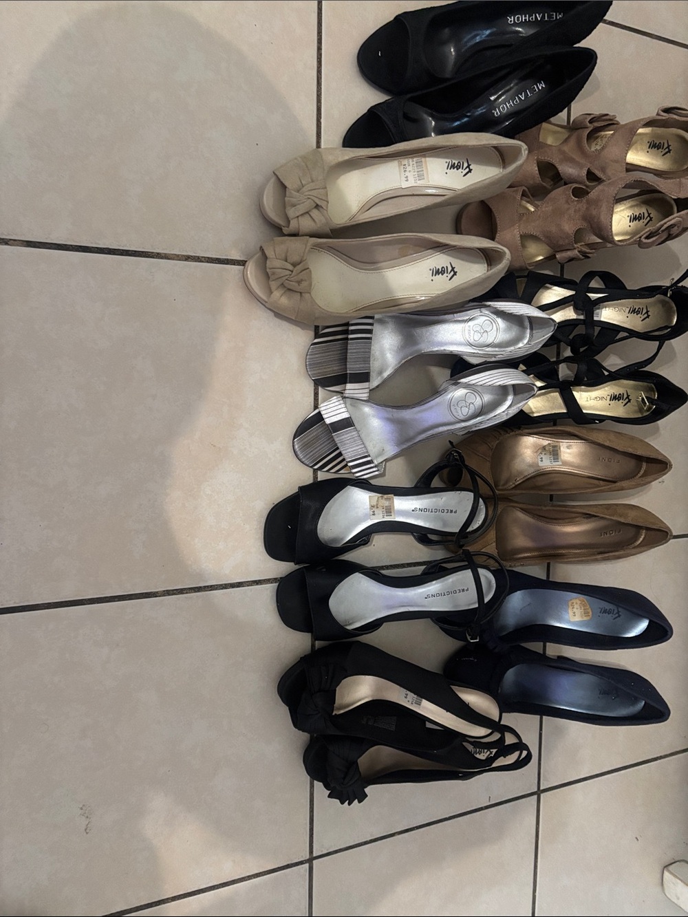 Bundle of 9 pairs all size 6